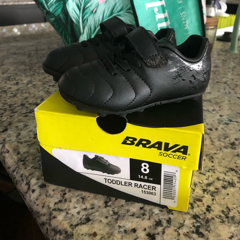 Toddler soccer cleats size 8